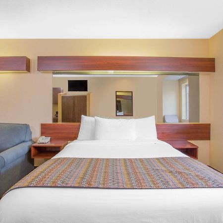 Microtel Inn & Suites By Wyndham Kannapolis/Concord Екстериор снимка