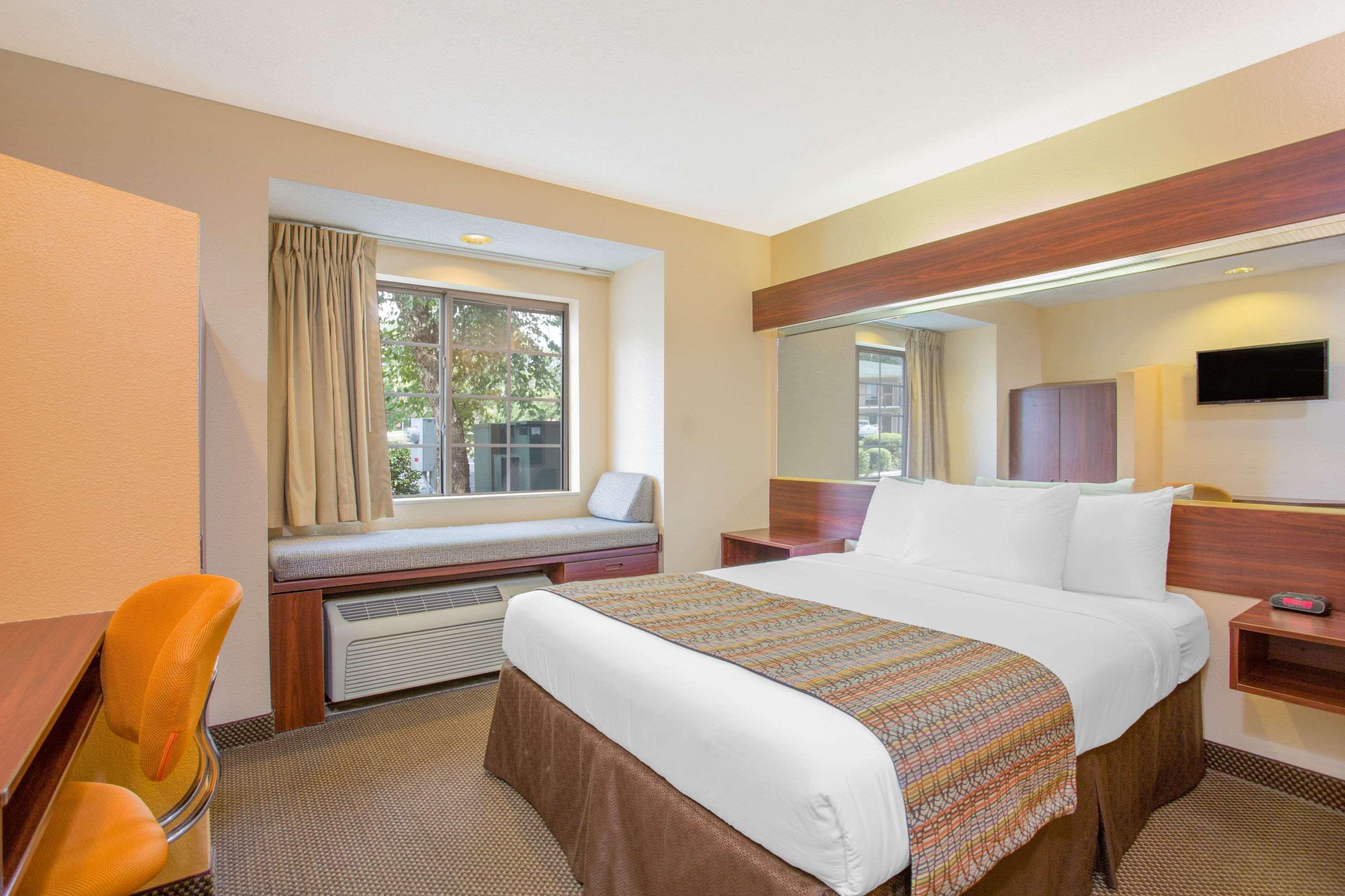 Microtel Inn & Suites By Wyndham Kannapolis/Concord Екстериор снимка